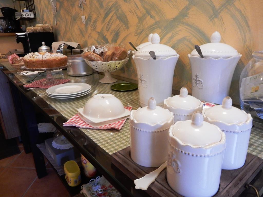 Bed&Breakfast La Siepe Pinerolo Exterior foto