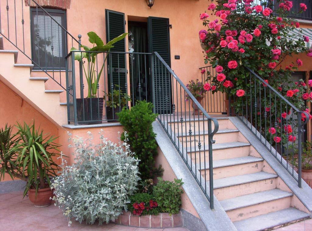 Bed&Breakfast La Siepe Pinerolo Zimmer foto